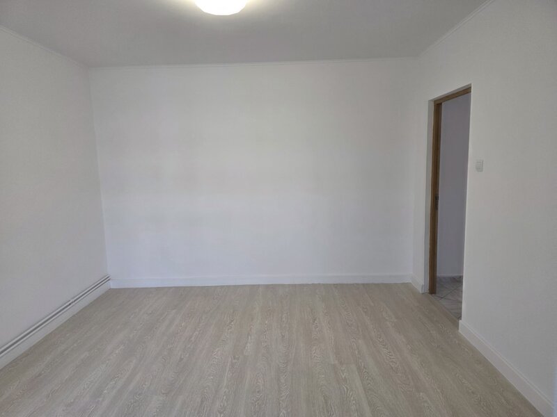 Jean Steriadi, 10 minute metrou 1 Decembrie 1918, Gura Ialomitei, centrala