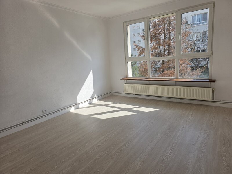 Jean Steriadi, 10 minute metrou 1 Decembrie 1918, Gura Ialomitei, centrala