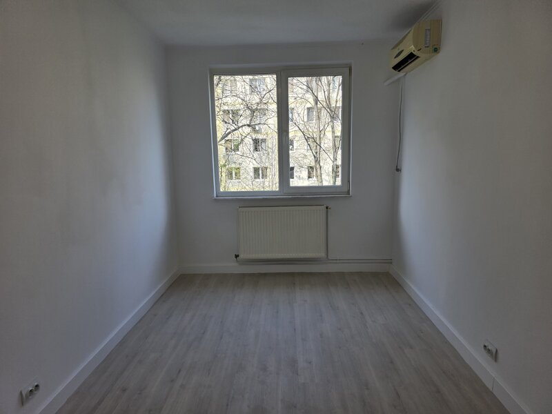 Jean Steriadi, 10 minute metrou 1 Decembrie 1918, Gura Ialomitei, centrala