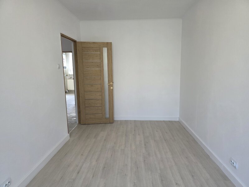 Jean Steriadi, 10 minute metrou 1 Decembrie 1918, Gura Ialomitei, centrala